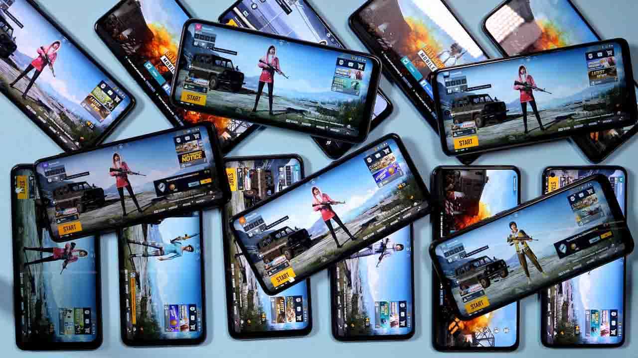 BGMI Redeem Codes: ফ্রি ফায়ারের মতোই এবার ব্যাটলগ্রাউন্ডেও রিডিম কোড, বিনামূল্যে একাধিক ইন-গেম আইটেম কেনা যাবে, কী ভাবে? BGMI Redeem Codes: ফ্রি ফায়ারের মতোই এবার ব্যাটলগ্রাউন্ডেও রিডিম কোড, বিনামূল্যে একাধিক ইন-গেম আইটেম কেনা যাবে, কী ভাবে?
