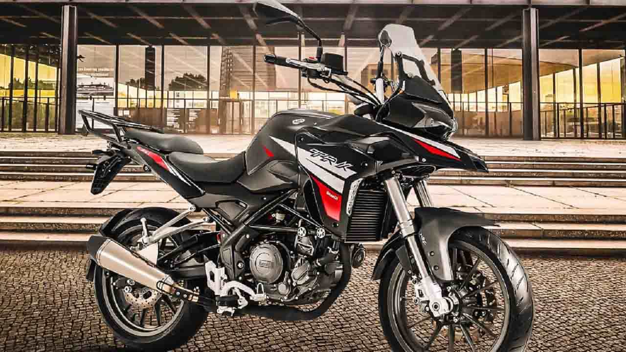 Benelli TRK 251: ভারতে নতুন অ্যাডভেঞ্চার মোটরসাইকেল লঞ্চ করল বেনেলি, দাম ২.৫ লাখ টাকা, ফিচার্স দেখে নিন Benelli TRK 251: ভারতে নতুন অ্যাডভেঞ্চার মোটরসাইকেল লঞ্চ করল বেনেলি, দাম ২.৫ লাখ টাকা, ফিচার্স দেখে নিন