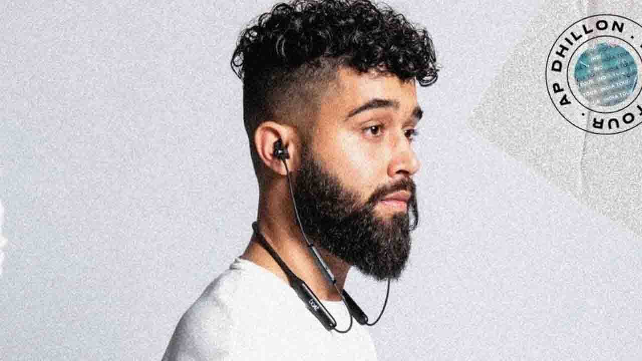 Boat Rockerz 330 Pro: মাত্র ১,৪৯৯ টাকায় ভারতে নতুন ব্লুটুথ ইয়ারফোন নিয়ে এল বোট, ফিচার্স জেনে নিন