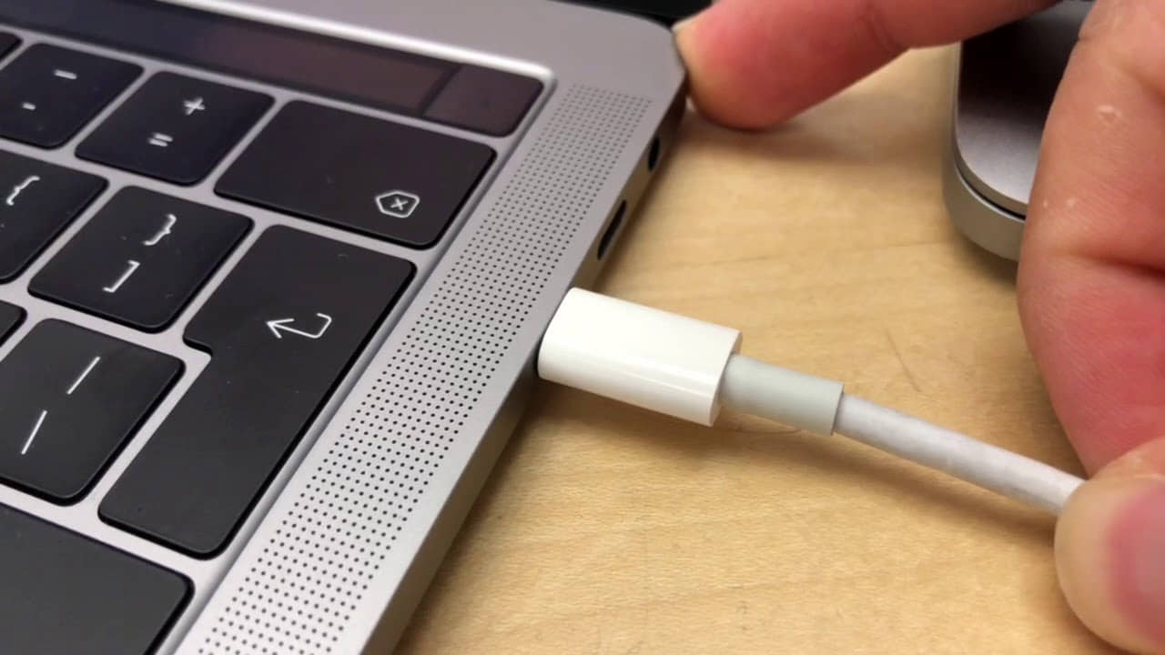 BusKill USB Cable: অদ্ভুত ইউএসবি কেবেল, খুলে নিলেই ল্যাপটপের দফারফা!