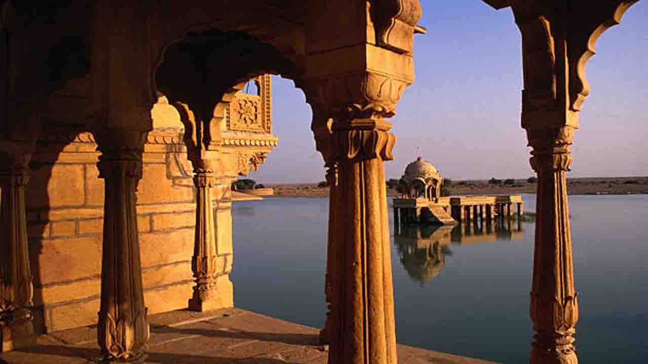 Rajasthan: পর্যটক টানতে নতুন পদক্ষেপ রাজস্থান সরকারের! 'লাইট অ্যান্ড সাউন্ড শো' দেখার সুযোগ পাবেন এবার মরুর দেশে