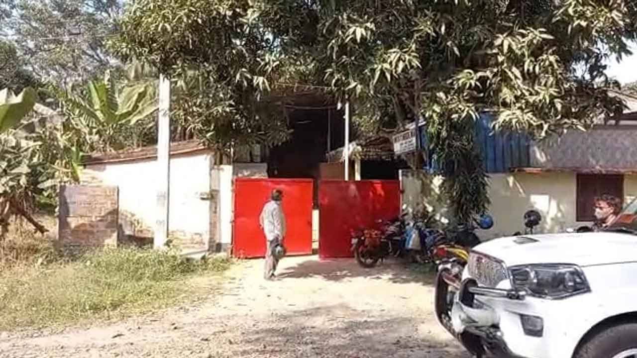 Singur Murder Case: একই পরিবারের চার জনকে খুন, সিঙ্গুরের ঘটনায় এখনও অধরা মূল অভিযুক্ত, জালে ৩