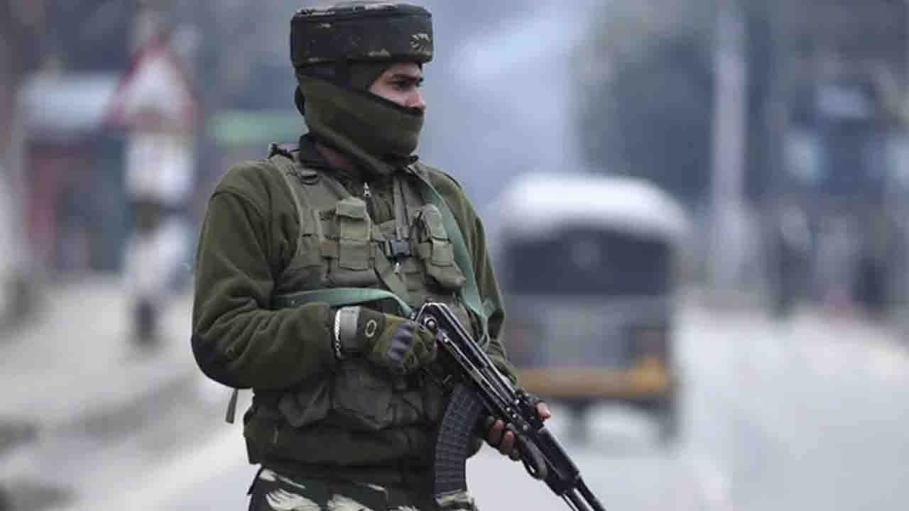 Terrorist Killed in Kashmir: কাশ্মীরে বাহিনীর সাফল্য, বুদগ্রামে খতম ৩ জঙ্গি