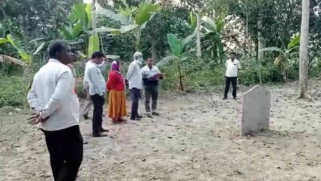 Maldah TMC Corruption: ১০০ দিনের কাজে ৫০ লক্ষ টাকা পকেটে! কাঠগড়ায় পঞ্চায়েত প্রধান