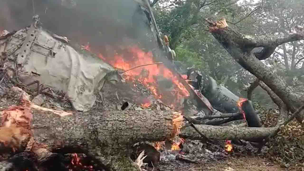 তামিলনাড়ুর মুখ্যমন্ত্রী এমকে স্ট্যালিন দুর্ঘটনার খবর পেয়েই স্বাস্থ্য অধিকর্তাদের উচ্চমানের চিকিৎসার ব্যবস্থা করার নির্দেশ দিয়েছেন। যাবতীয় চিকিৎসা সামগ্রীর দ্রুত ব্যবস্থা করার নির্দেশ দেওয়া হয়েছে বলে জানা গিয়েছে।