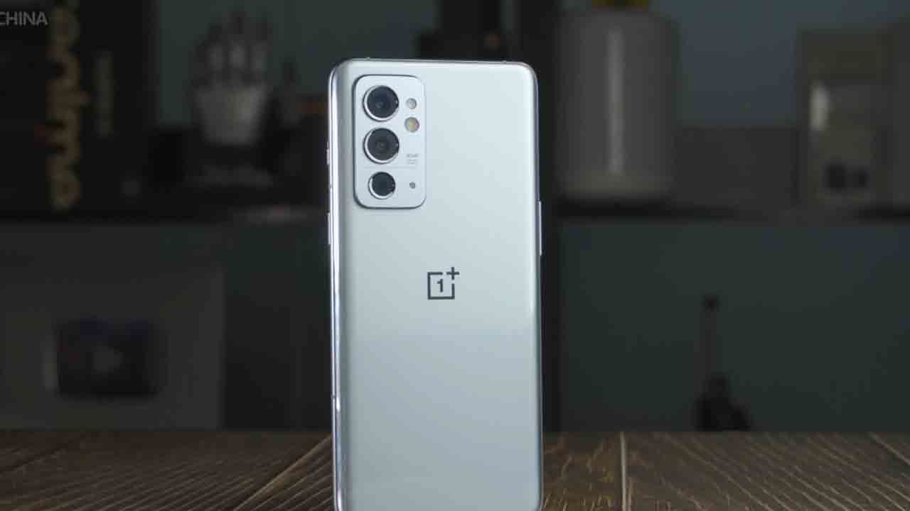 OnePlus RT: ভারতে ওয়ানপ্লাস আরটি ফোনের ৮ জিবি র‍্যাম ভ্যারিয়েন্টের দাম কত হতে পারে?