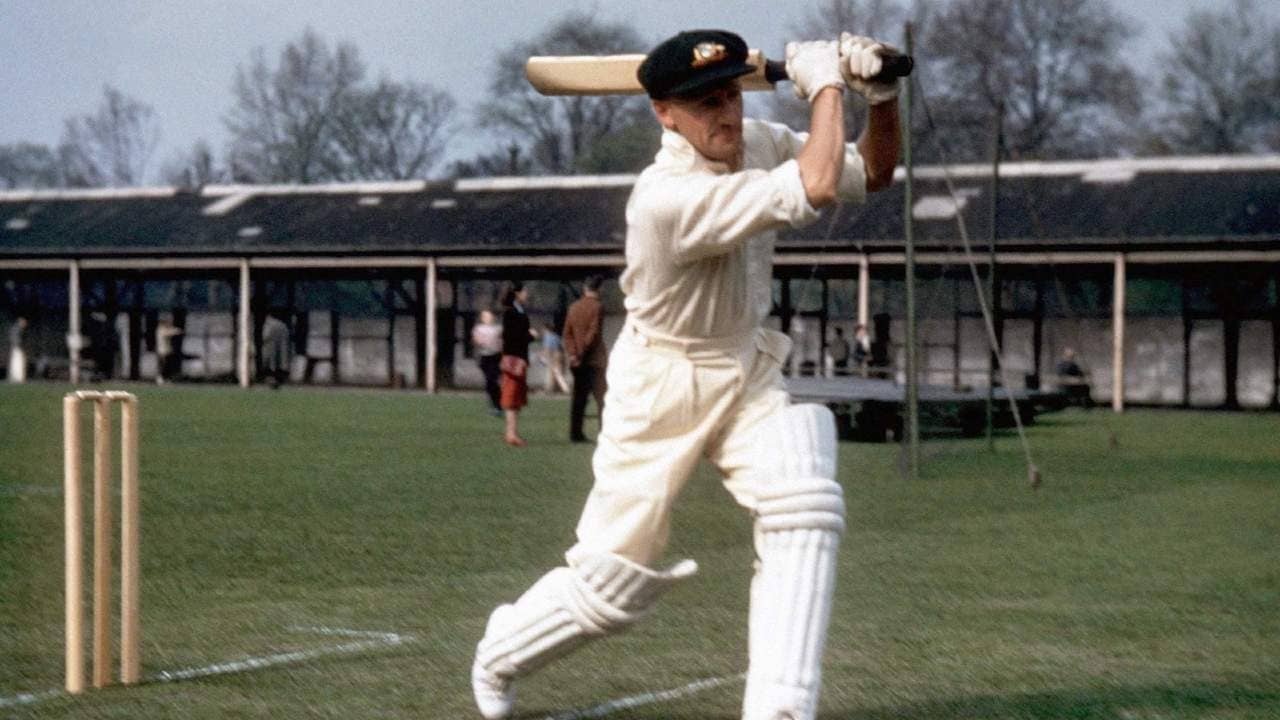 Don Bradman: ডনের ট্রিপল সেঞ্চুরির ব্যাট উঠছে নিলামে