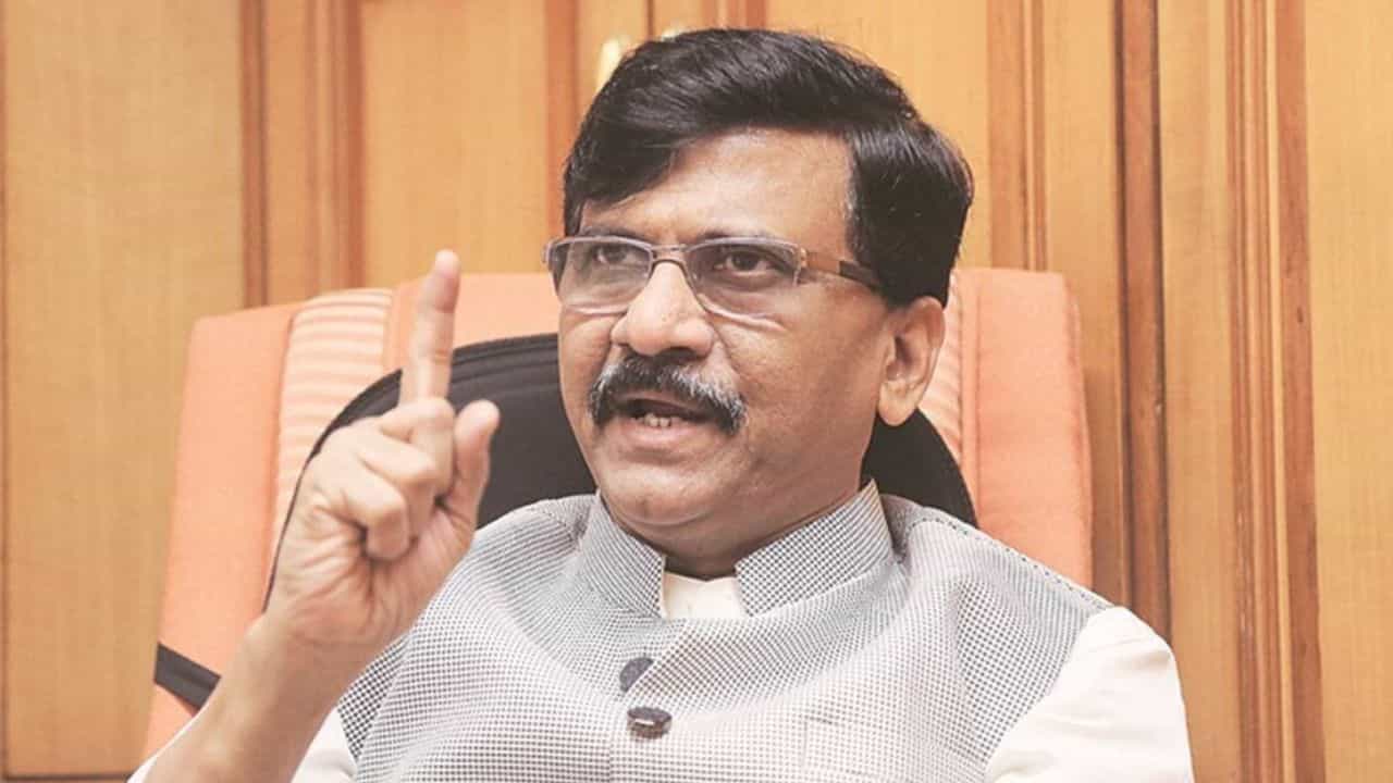 Sanjay Raut on Modi: 'আমি প্রধানমন্ত্রীকে অনুসরণ করি', 'মাস্ক পরা' নিয়ে শিবসেনা নেতার মন্তব্যে নয়া জল্পনা