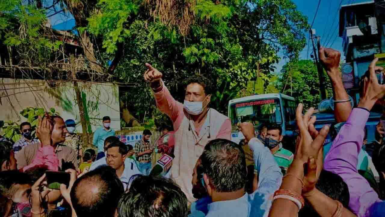 Shankar Ghosh in Siliguri: 'বামেরা অপ্রাসঙ্গিক শিলিগুড়িতে', পুরভোটে জোর প্রচারে বিজেপি বিধায়ক শঙ্কর ঘোষ