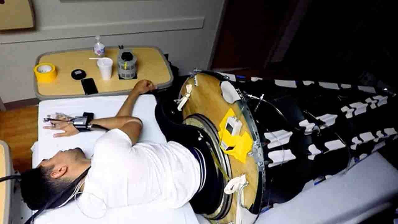 High Tech Sleeping Bag: চোখের সমস্যা দূরে সরিয়ে মহাকাশচারীদের নিশ্চিন্ত ঘুমের ব্যবস্থা করবে এই হাই-টেক স্লিপিং ব্যাগ