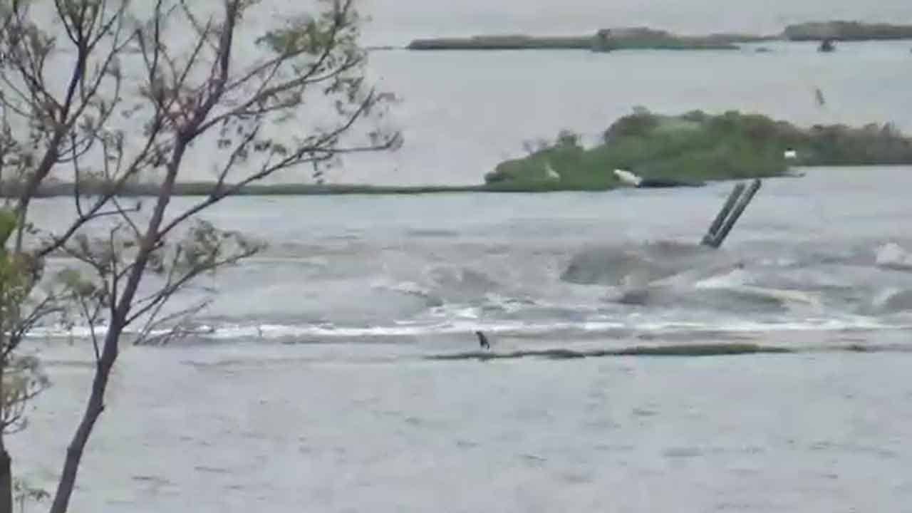 Duare Ration Controversy: তৃণমূল পঞ্চায়েত সদস্যদের বাড়িতেই দুয়ারে রেশন ক্যাম্প! তুঙ্গে বিতর্ক