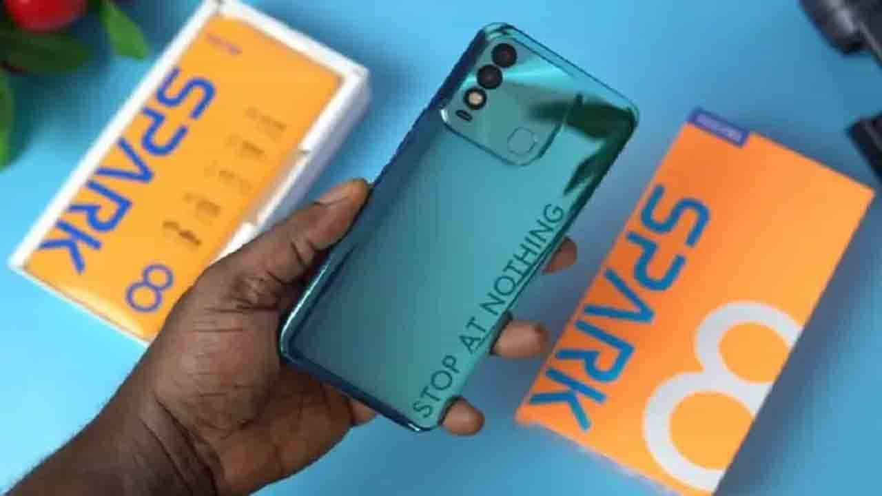 Tecno Spark 8 Pro: ২৯ ডিসেম্বর ভারতে লঞ্চ হবে টেকনো স্পার্ক ৮ প্রো স্মার্টফোন, দেখে নিন সম্ভাব্য স্পেসিফিকেশন Tecno Spark 8 Pro: ২৯ ডিসেম্বর ভারতে লঞ্চ হবে টেকনো স্পার্ক ৮ প্রো স্মার্টফোন, দেখে নিন সম্ভাব্য স্পেসিফিকেশন