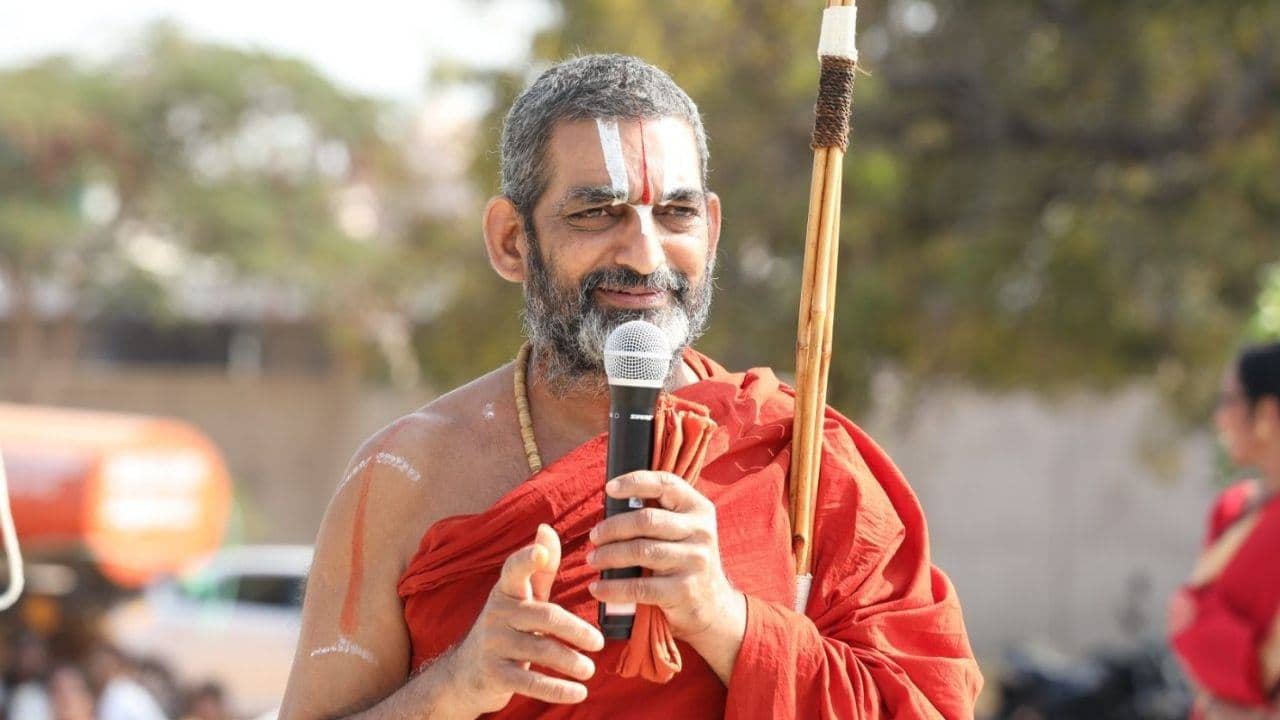 Chinna Jeeyar Swamy: ফেব্রুয়ারির ৫ তারিখেই সন্ত রামানুজের মূর্তি উদ্বোধন করবেন প্রধানমন্ত্রী, হিন্দু মহাকুম্ভে জানলেন চিন্ন জিয়ার স্বামী