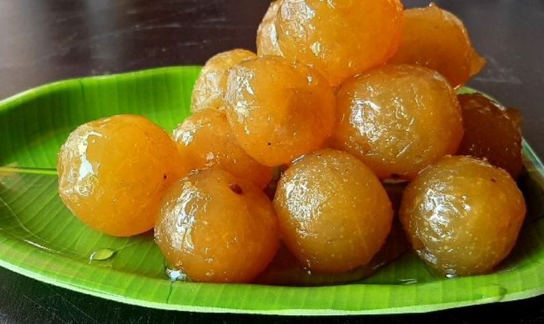 শীতকালে নিয়মিত আমলার মোরাব্বা খেলে সর্দি, কাশি ও ফ্লুকে প্রতিরোধ করতে সাহায্য করে। ফ্যাটবার্ন করতেও সাহায্য করে। এছাড়া ইনসুলিনের সংবেদনসীলতা উন্নত করতে, রক্তে শর্করার মাত্রা নিয়ন্ত্রণ করে।