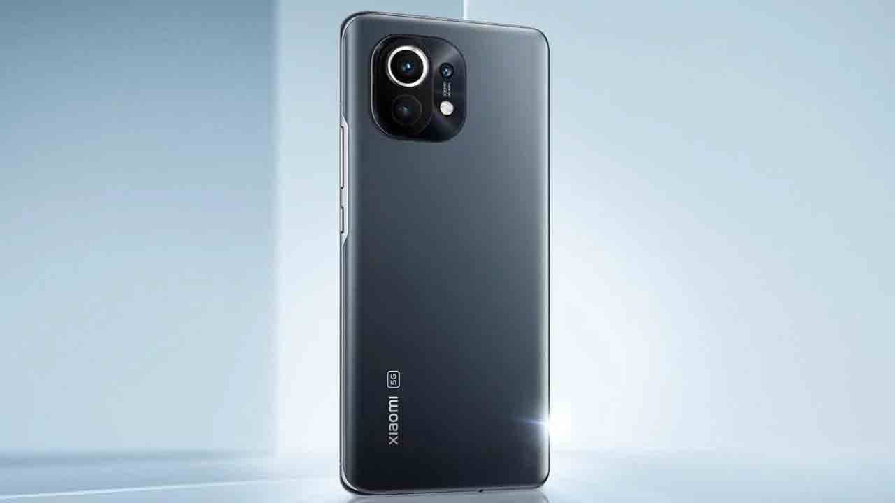 Xiaomi 12 Series: টিজারে প্রকাশ শাওমি ১২ সিরিজের ফোনের ডিজাইন, গিকবেঞ্চ বেঞ্চমার্কিং সাইটে দেখা গিয়েছে শাওমি ১২ প্রো ফোন