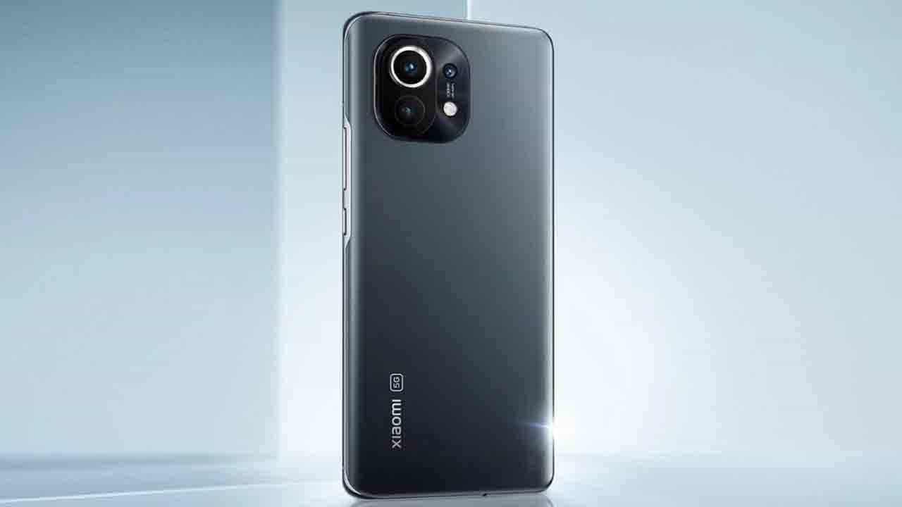 Xiaomi 12 Series: টিজারে প্রকাশ শাওমি ১২ সিরিজের ফোনের ডিজাইন, গিকবেঞ্চ বেঞ্চমার্কিং সাইটে দেখা গিয়েছে শাওমি ১২ প্রো ফোন