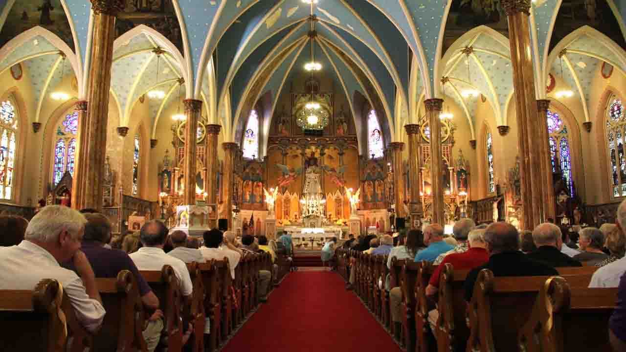 Bandel church: ৪০০ বছরের ইতিহাসে প্রথমবার ক্রিসমাসের নিয়ম ভাঙতে চলেছে ব্যান্ডেল চার্চ