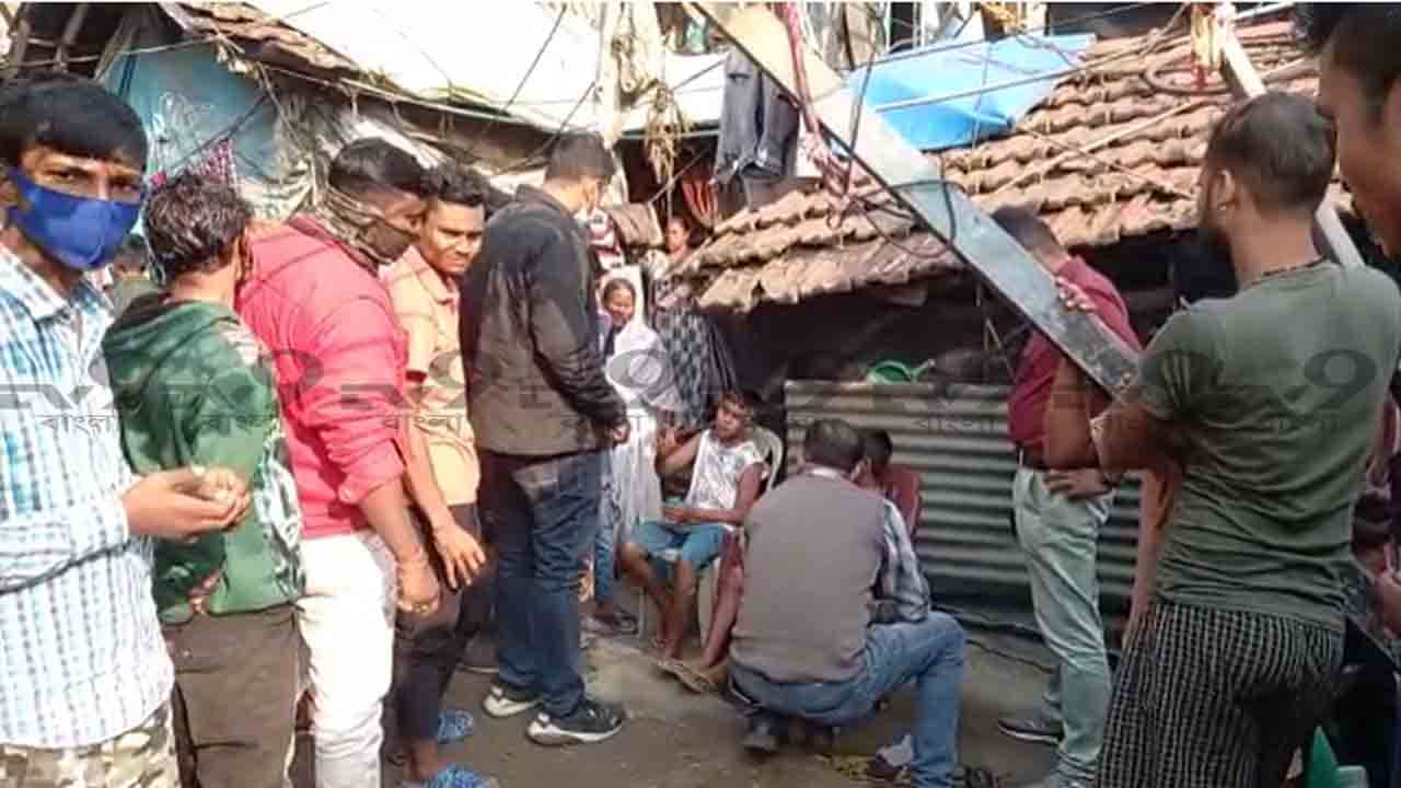 Nayapatti Blast: ওরা ভ্যাটগুলো পর্যন্ত পরিষ্কার করে না, বাচ্চাগুলো খেলে এখানে! কান্নায় ভেঙে পড়লেন বিস্ফোরণে জখম শিশুর মা