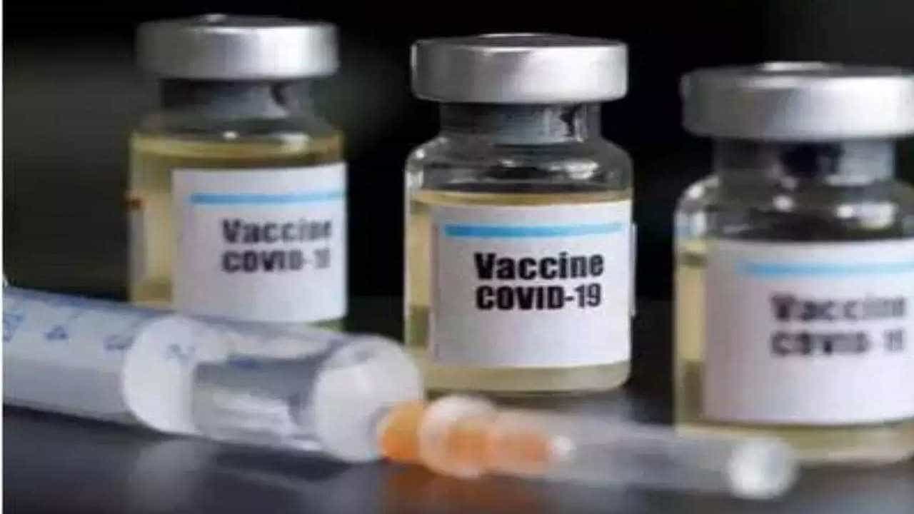 Breakthrough Infections: টিকা নেওয়ার পরও যাঁরা পড়তে পারেন কোভিড সংক্রমণের কবলে...