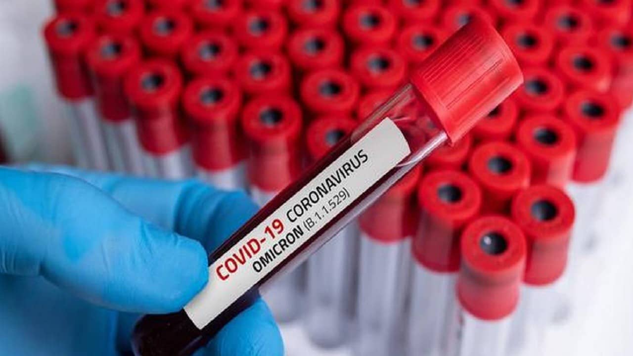 Omicron Update: সাধারণ ফ্লু নয়, ওমিক্রনে আক্রান্ত কি না বুঝবেন যে লক্ষণে...