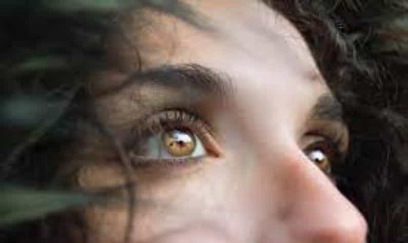 Dry Eyes in Winter: শুধু ত্বকই নয়, শুষ্ক চোখের সমস্যা দেখা যায় শীতকালে! চোখের এমন সমস্যা হলে কী করবেন?