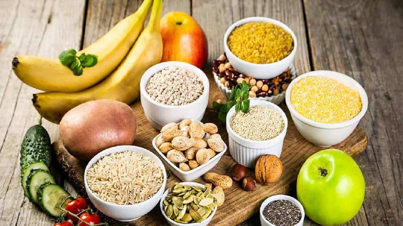 Energy boosting food: সারাদিন ক্লান্তি অনুভব করেন? তাহলে ডায়েটে রাখুন এইসব খাবার...
