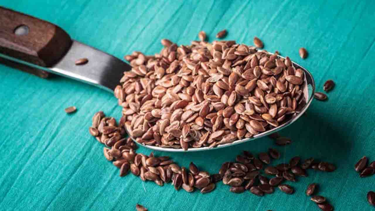 Flaxseed ফ্ল্যাক্স সিডকে 'সুপার ফুড' কেন বলা হয় জানেন? Bengali News