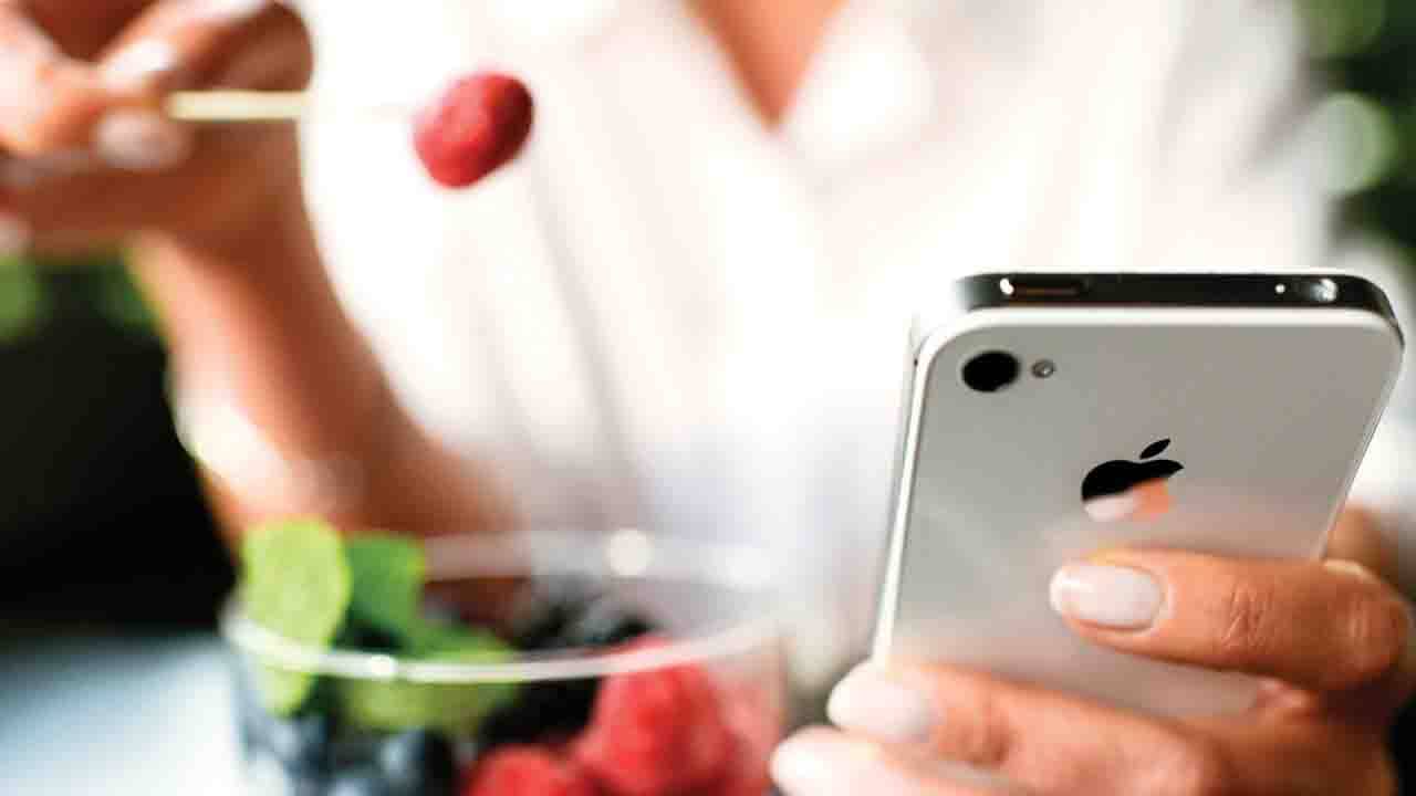 Covid Kilos: কোভিডকালে অতিরিক্ত ওজন? জাস্ট একটা আইফোনেই কেল্লাফতে! ফিরে পাবেন ছিপছিপে গড়ন...