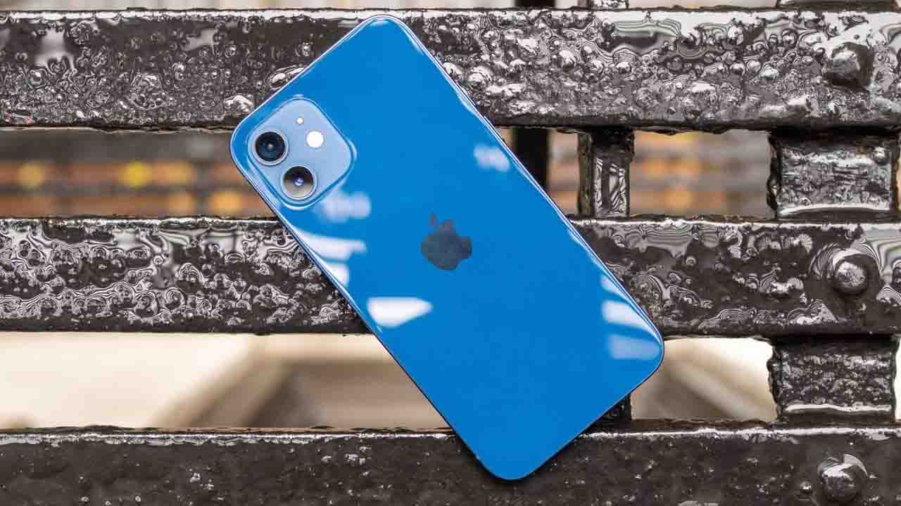 iPhone XR OFFER: মাত্র ১৮,৫৯৯ টাকায় আইফোন এক্সআর, অ্যামাজনে সেরার সেরা অফার