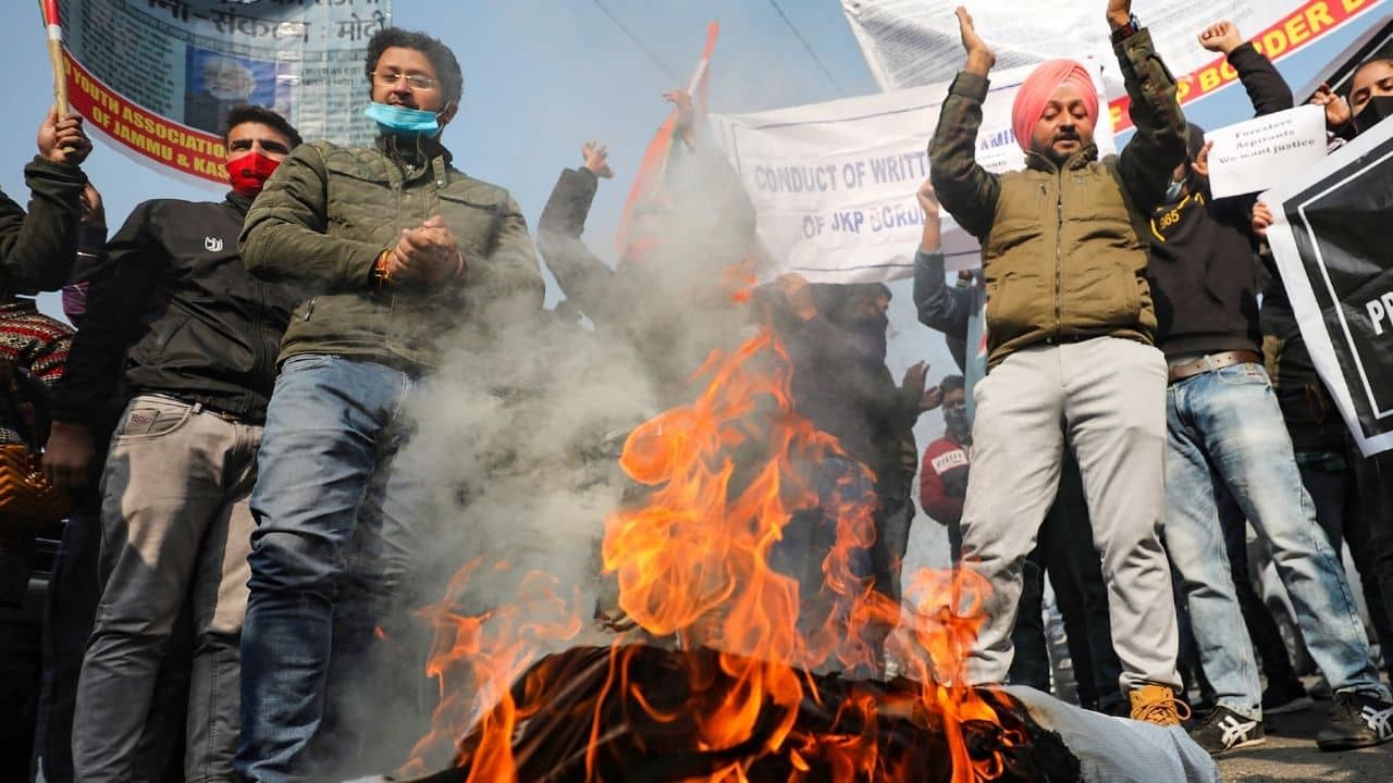 Jammu Kashmir Delimitation Proposal: জম্মু-কাশ্মীরে আসন বৃদ্ধির প্রস্তাব কমিশনের, পক্ষপাতিত্বের অভিযোগ বিরোধীদের