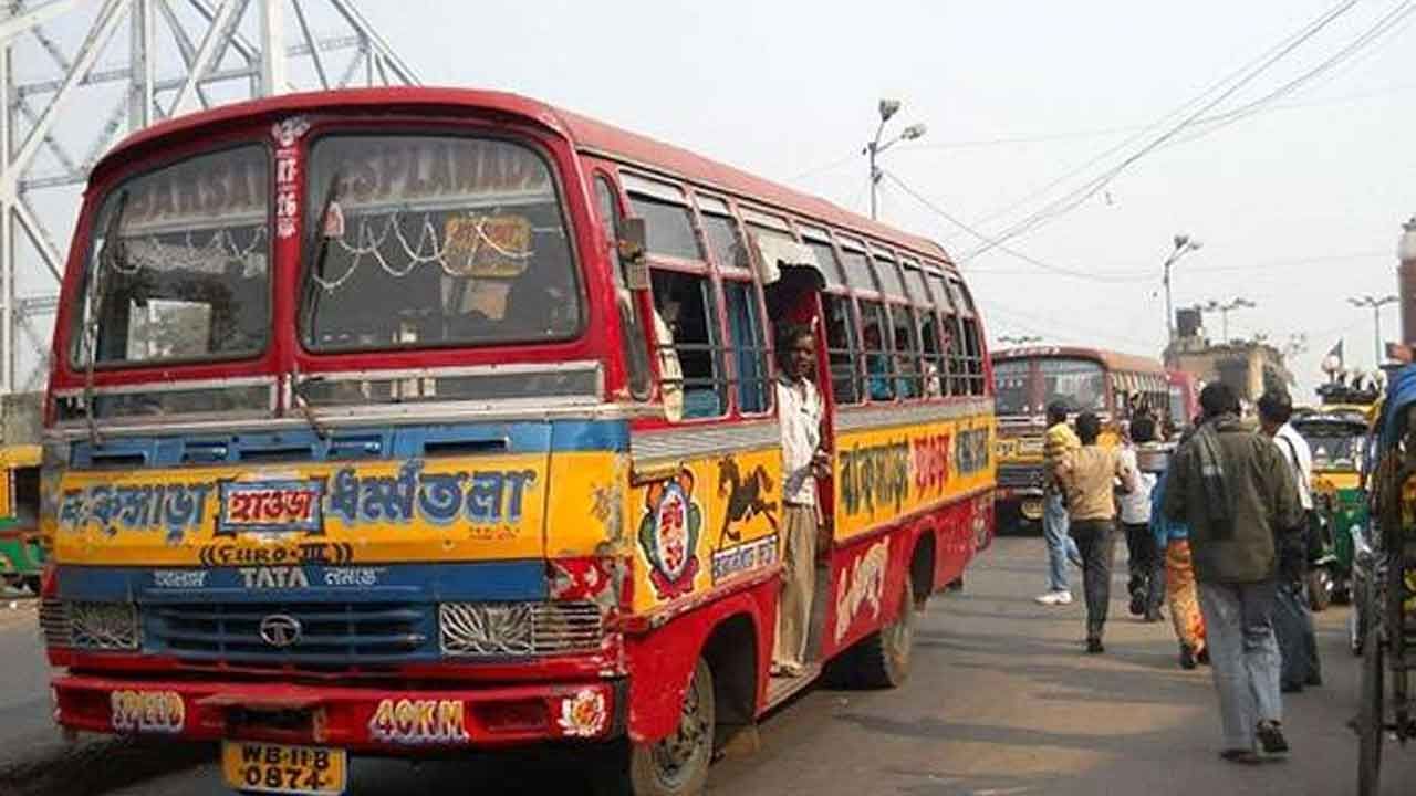 Bus Owners: বকেয়া পুরো না মেটালে পুরভোটে বাস নয়, স্পষ্ট জানাল মিনিবাস সংগঠন