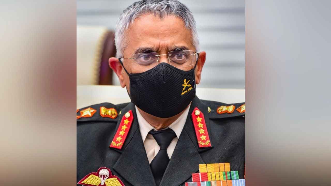Army Chief Gen MM Naravane: রাওয়াতের উত্তরসূরি নির্বাচনে প্রথম ধাপ পার, চিফ অব স্টাফ কমিটির চেয়ারম্যান হলেন সেনা প্রধান নারাভানে