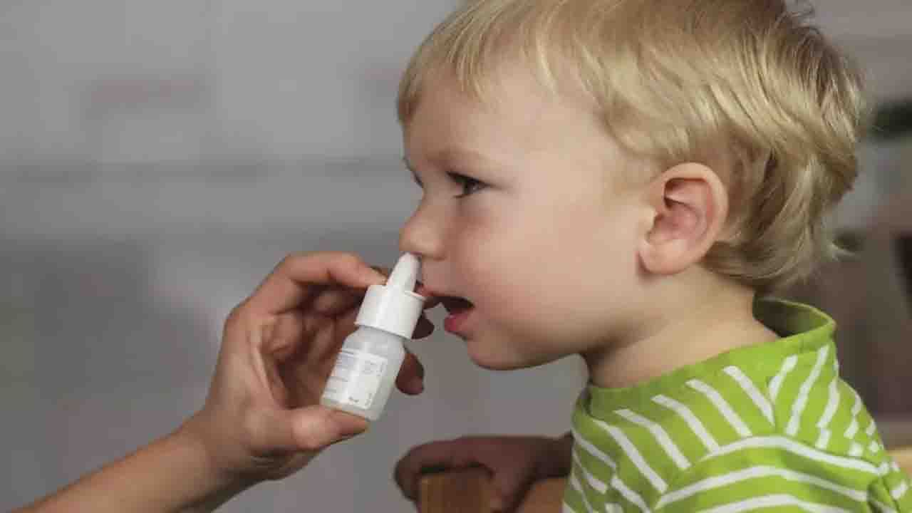 Nasal Spray: নিয়মিত নেস্যাল স্প্রে ব্যবহার করলে আপনার শিশুর কী ক্ষতি হতে পারে জানেন?