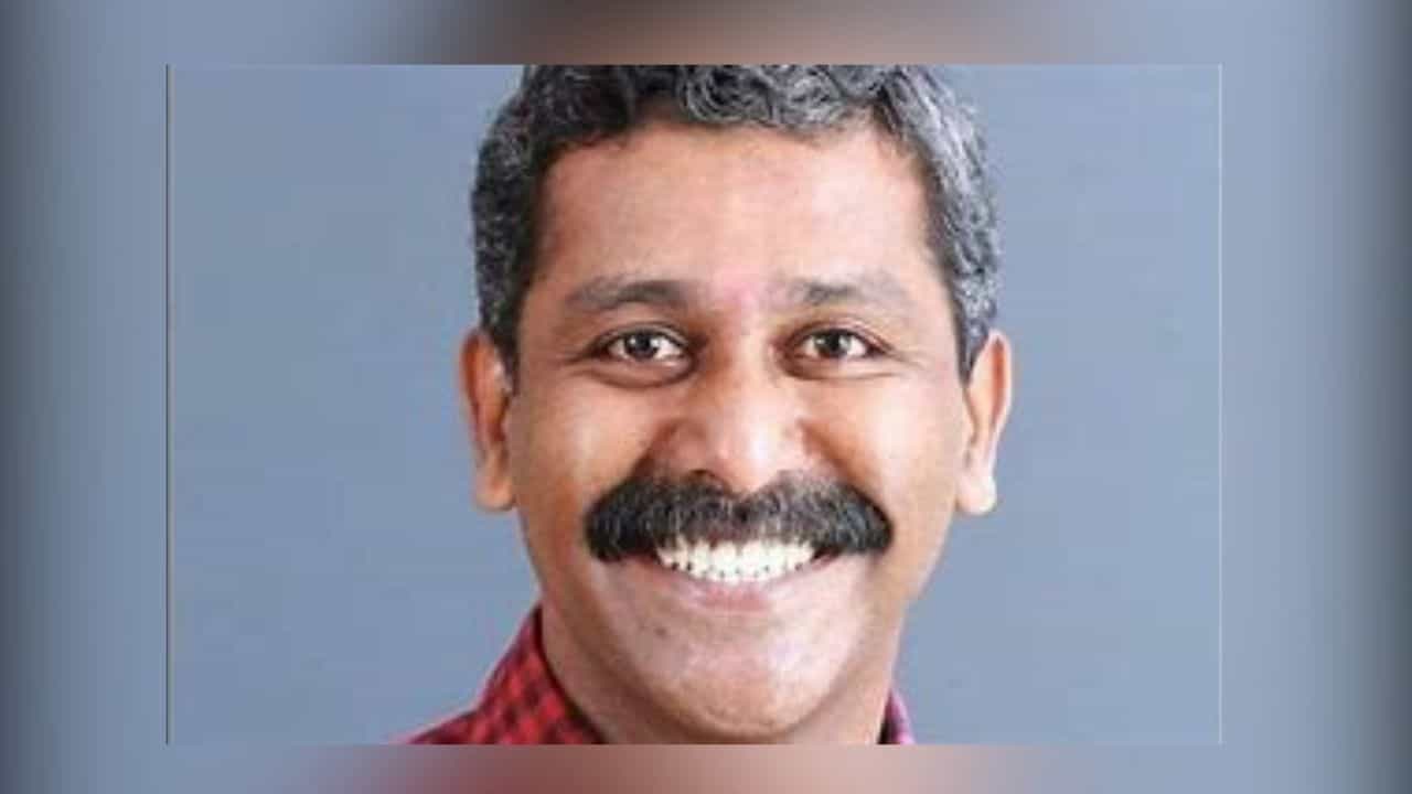 Kerala BJP Leader Murder: বাইকে রক্তের দাগই ফাঁস করল রহস্য! বিজেপি নেতাকে খুনে জড়িত প্রতিপক্ষ দলেরই ৪ কর্মী Kerala BJP Leader Murder: বাইকে রক্তের দাগই ফাঁস করল রহস্য! বিজেপি নেতাকে খুনে জড়িত প্রতিপক্ষ দলেরই ৪ কর্মী