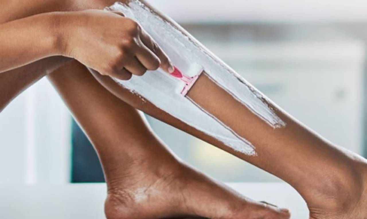 Razor Bumps: হাতের লোম থেকে আন্ডারআর্মস পরিস্কার করতে রেজার ব্যবহার করেন? রেজার বাম্প থেকে মুক্তি পেতে এই ঘরোয়া উপায় জানুন...