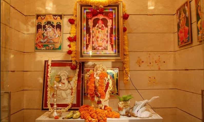 Vastu Tips: বাস্তুমতে বাড়ির কোথায় গণেশের মূর্তি রাখলে সুখ-শান্তি ফিরে আসবে, জানেন? Vastu Tips: বাস্তুমতে বাড়ির কোথায় গণেশের মূর্তি রাখলে সুখ-শান্তি ফিরে আসবে, জানেন?