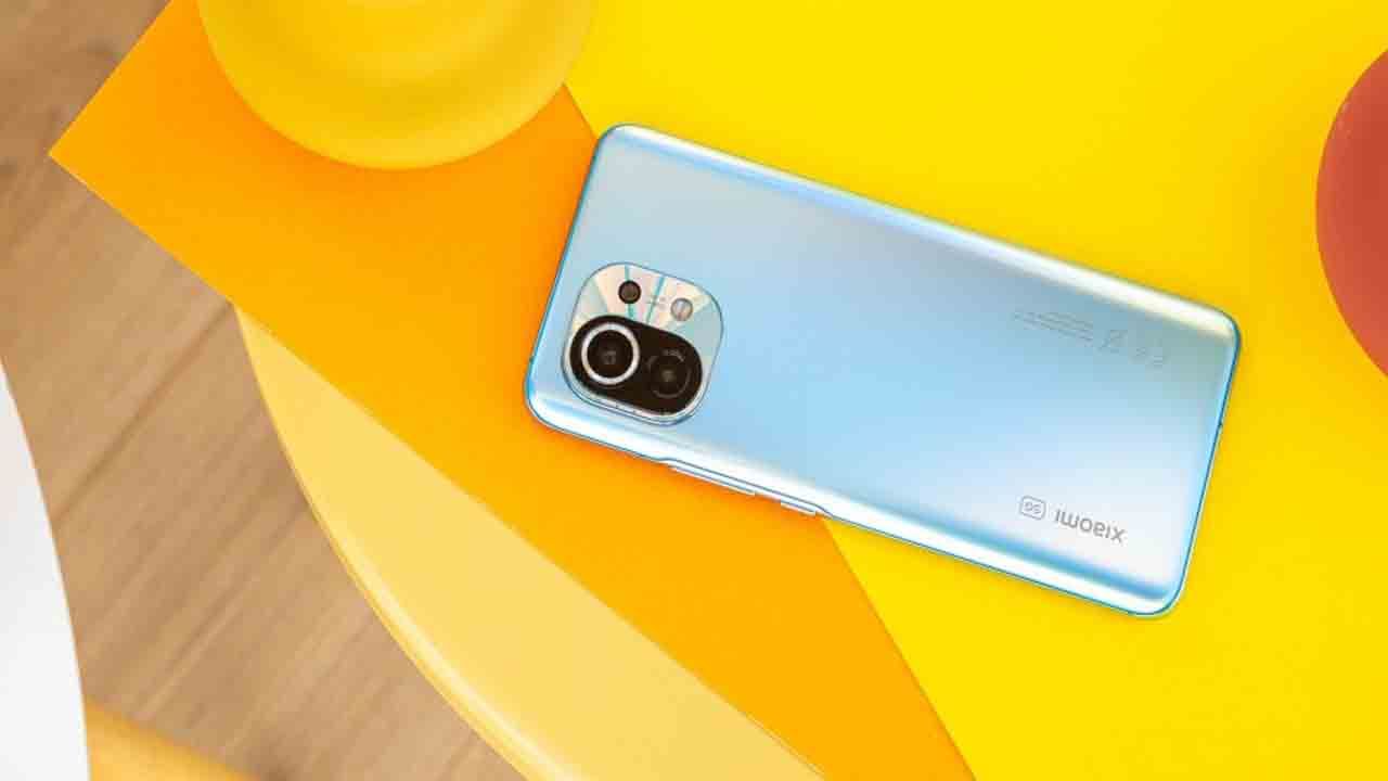 Snapdragon 8 Gen 1: বিশ্বের শক্তিশালী এই প্রসেসর কোন কোন স্মার্টফোনে থাকতে চলেছে? দেখে নিন Snapdragon 8 Gen 1: বিশ্বের শক্তিশালী এই প্রসেসর কোন কোন স্মার্টফোনে থাকতে চলেছে? দেখে নিন