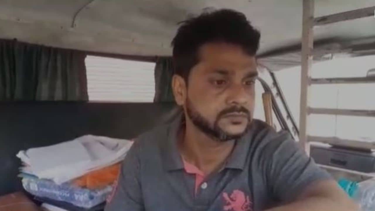 Fake documents: জাল নথি বানিয়ে অনুপ্রবেশকারীদের ভারতে ঢুকতে সাহায্য! শ্রীঘরে গুণধর