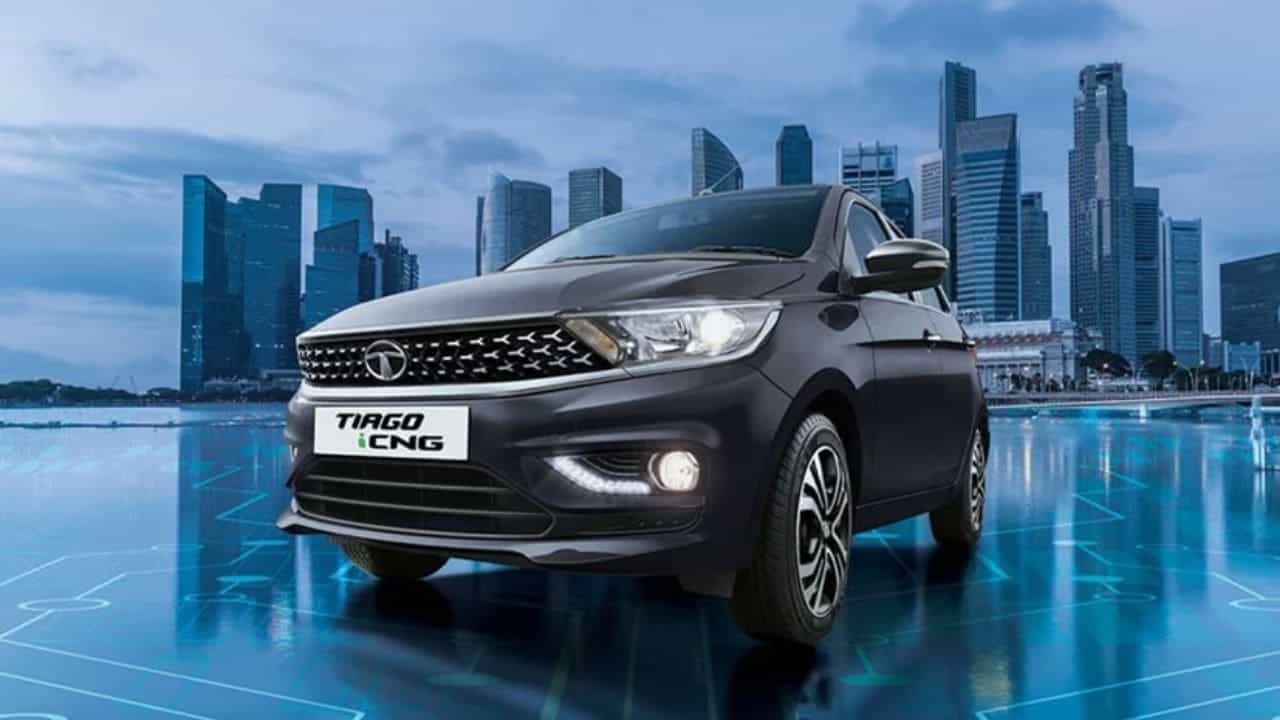 Cheapest CNG Cars: ভারতে খুব দ্রুততার সঙ্গে বাড়ছে সিএনজি গাড়ির চল, এক নজরে এদের মধ্যে সবচেয়ে সস্তার কিছু মডেল দেখে নিন... Cheapest CNG Cars: ভারতে খুব দ্রুততার সঙ্গে বাড়ছে সিএনজি গাড়ির চল, এক নজরে এদের মধ্যে সবচেয়ে সস্তার কিছু মডেল দেখে নিন...