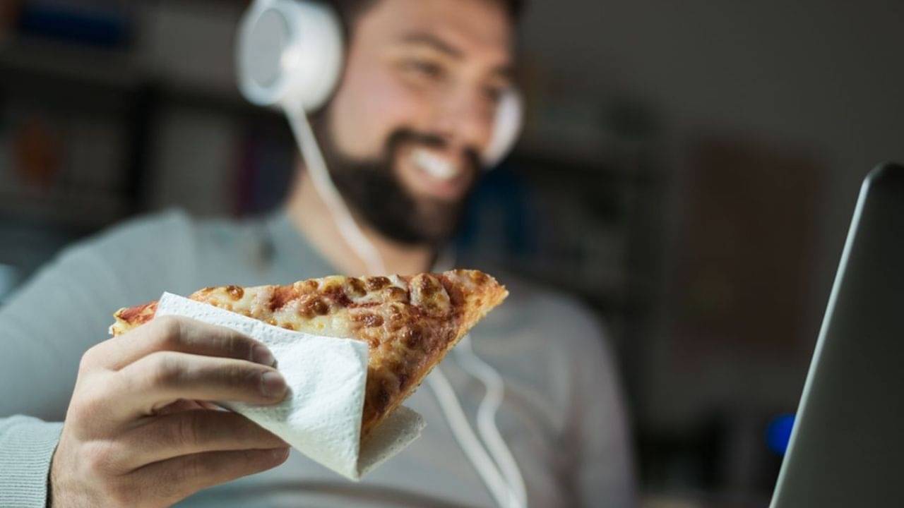 Rapid Weight Gain: কিছু কিছু ভুলের কারণেই আমাদের ওজন হঠাৎ করে অনেকটা বেড়ে যায়, সেগুলো কী জেনে নিন...