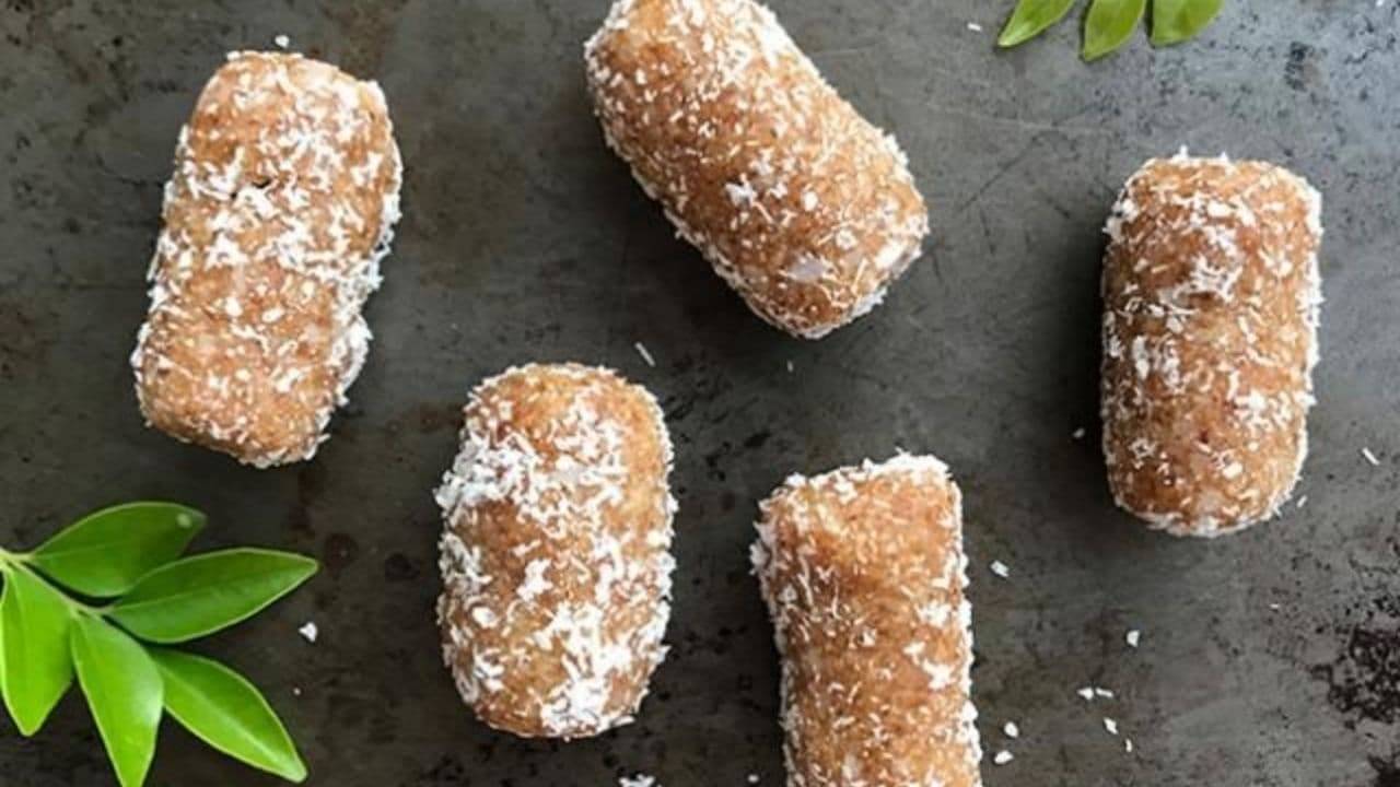 Coconut Recipes: বাড়িতে নারকেলের সুস্বাদু এই ৩ টি রেসিপি তৈরি করুন, আর আলাদা স্বাদের ডেজার্ট উপভোগ করুন...