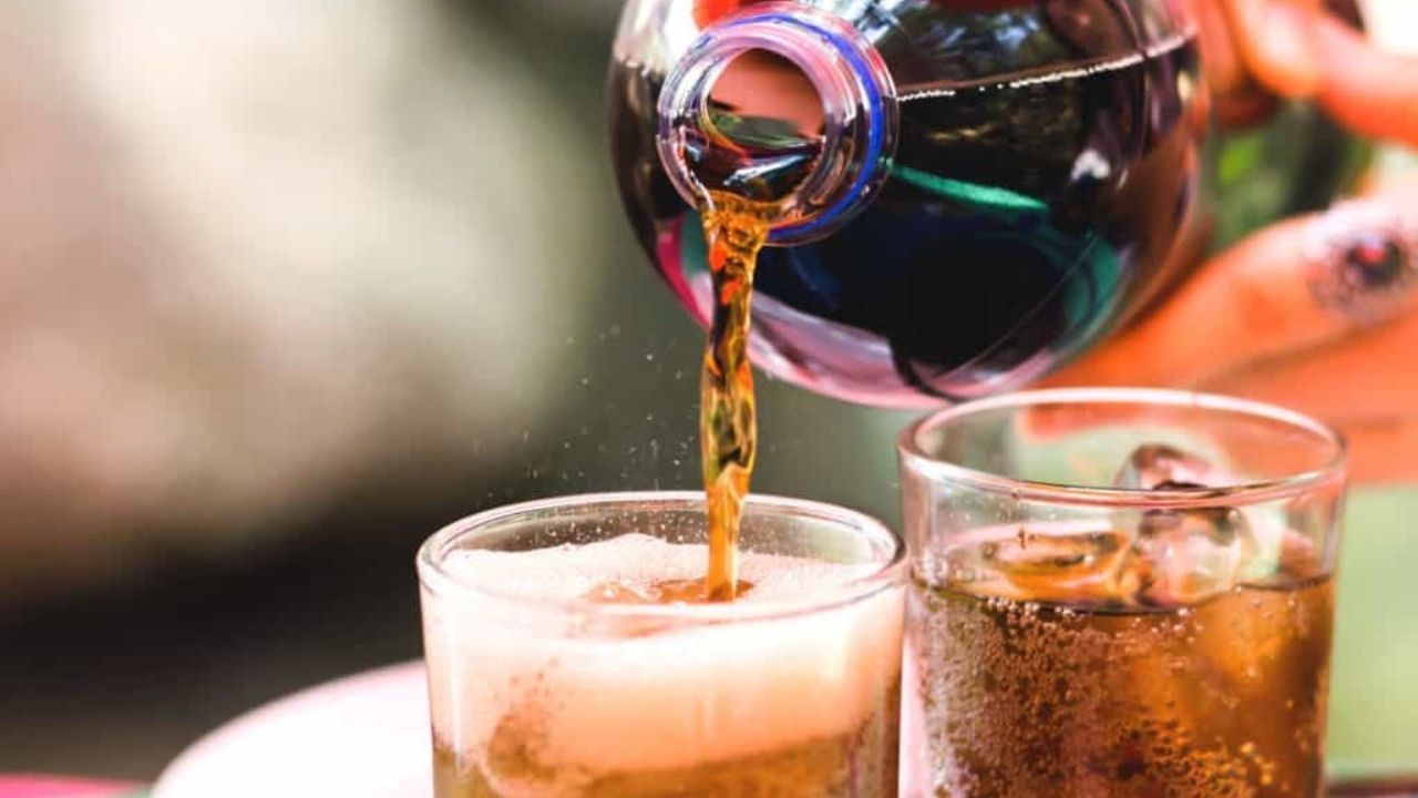 Soft Drinks Side Effects: সফট ড্রিঙ্কস পান করার কারণে বাড়ছে কোলন ক্যানসার, কী বলছে গবেষণা?