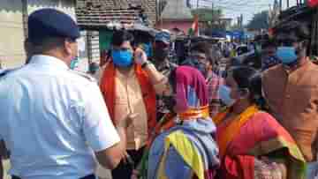 West Bengal Municipal Election: উড়েছে করোনা বিধি, পাঁচের জায়গায় ১০০ জন নিয়েই চলছে বিজেপির দেদার প্রচার