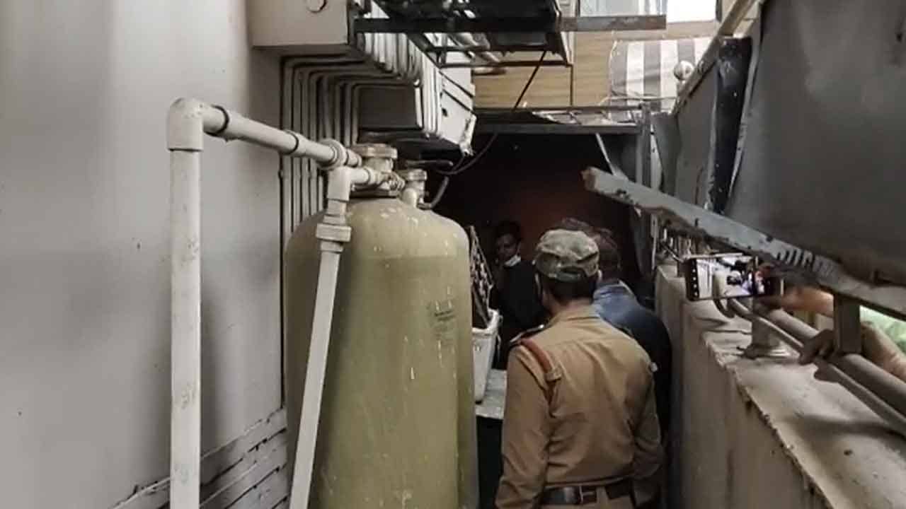 Baguiati Blast: বাগুইআটি রেস্তোরাঁয় বিস্ফোরণ কী থেকে? এবার খোঁজ নিচ্ছে এসটিএফ