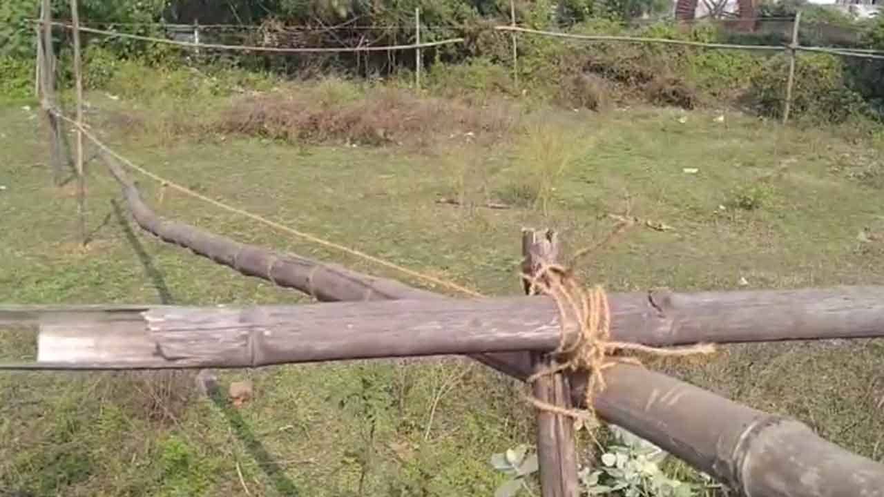 Burdwan Corruption: সরকারি জমি দখলের অভিযোগ, প্রকাশ্যে শাসকদলের গোষ্ঠীকোন্দল