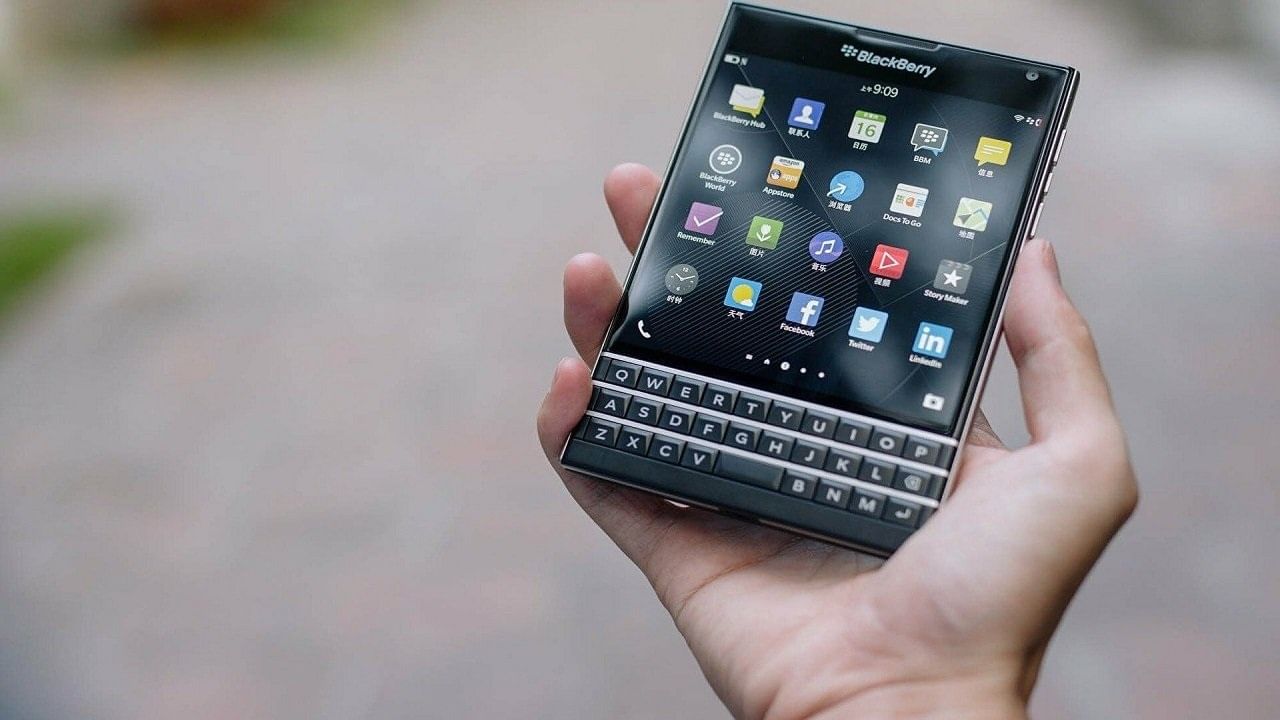 Blackberry 5G Smartphone: মৃত্যু নয়! কামব্যাক করছে ব্ল্যাকবেরি, নতুন বছরেই মার্কেটে ৫জি সাপোর্টেড কোয়ার্টি কিপ্যাডের স্মার্টফোন