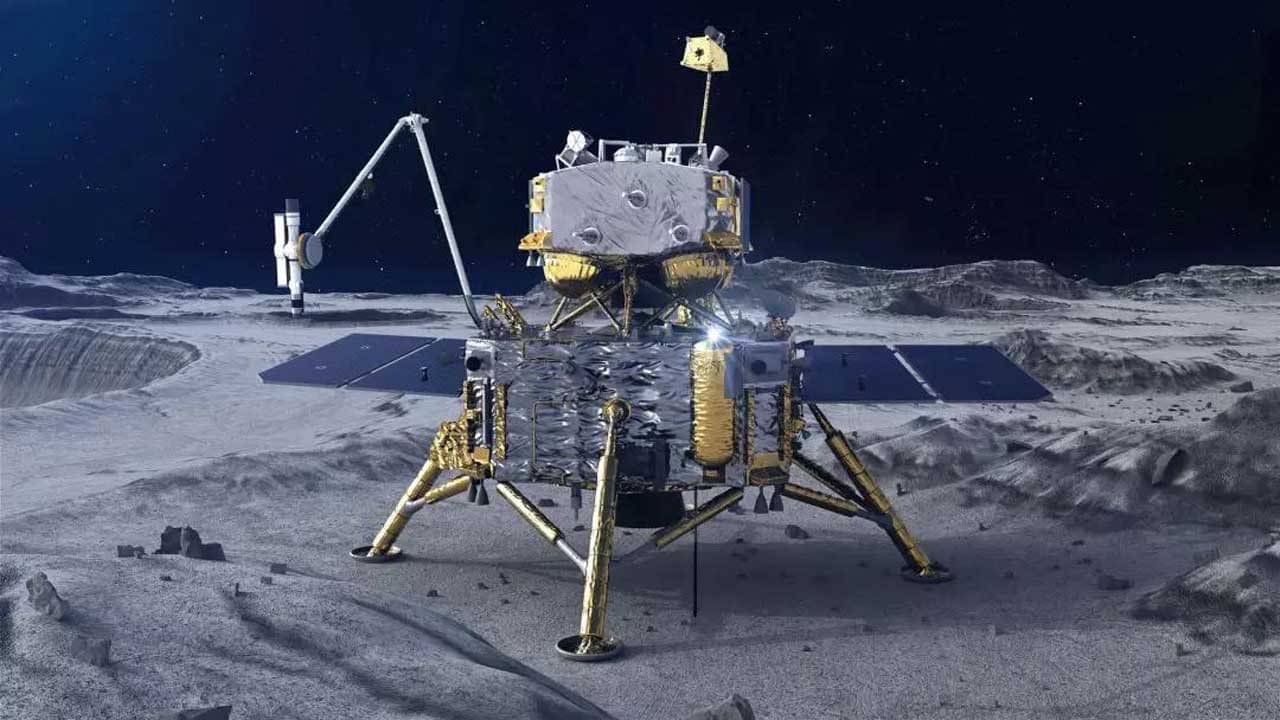 Water On Moon: জল রয়েছে চাঁদের মাটিতে! জানাল চাঁদে পাঠানো চিনের মহাকাশযান Chang’e 5