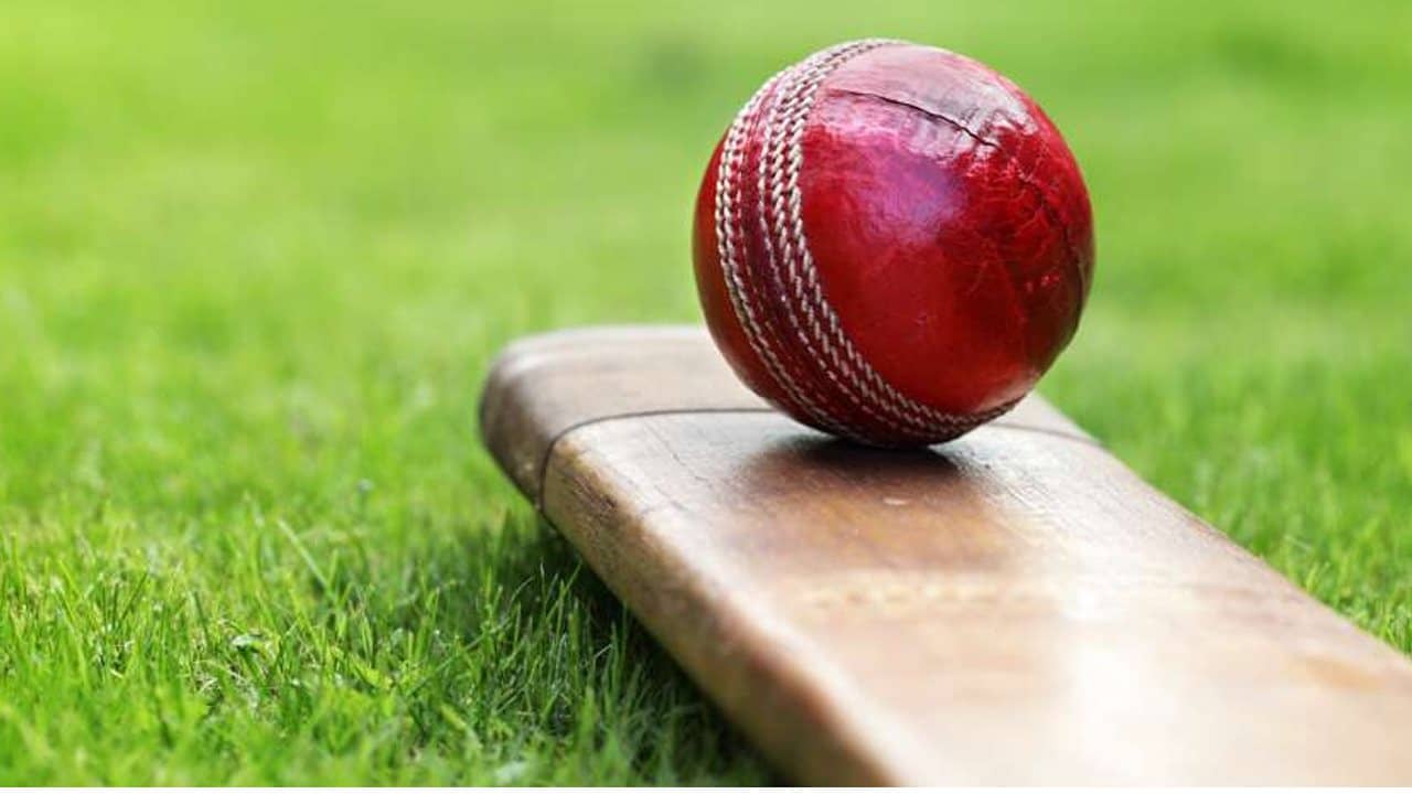 Cooch Behar Trophy: বাংলার ৯ ক্রিকেটার আক্রান্ত, স্থগিত কোচবিহার ট্রফি