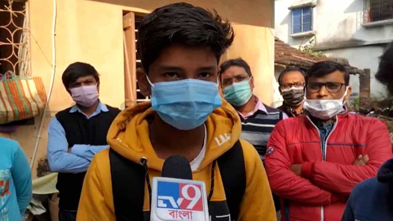 Duare Vidyalaya: মাধ্যমিক-উচ্চ মাধ্যমিক পরীক্ষার্থীদের জন্য 'দুয়ারে বিদ্যালয়', বাড়ি বাড়ি যাচ্ছেন স্যরেরা
