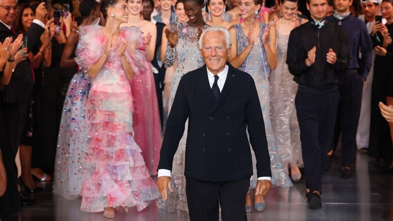 Mens Fashion Show 2022: মিলান ও প্যারিসে ফ্যাশন শো বাতিল করার সিদ্ধান্ত বিখ্যাত ডিজাইনার আরমানির! আসল কারণটা কী?